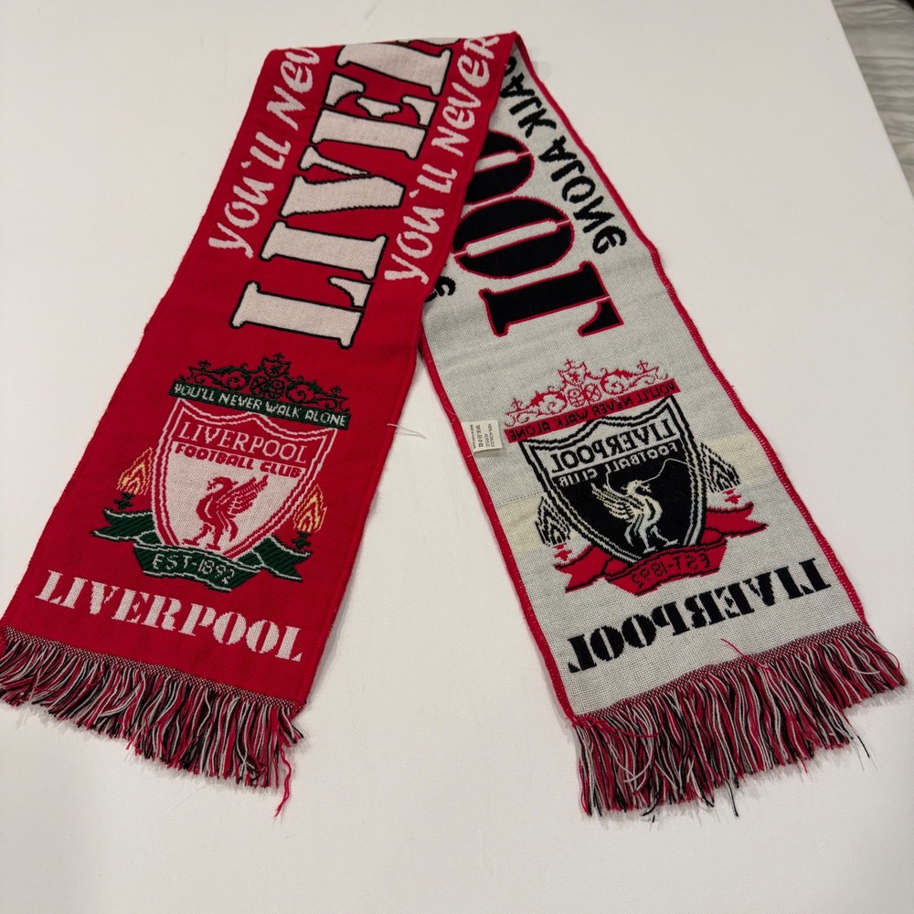 Liverpool FC You'll Never Walk Alone Supporter Scarf Red White Knit Soccer Fan